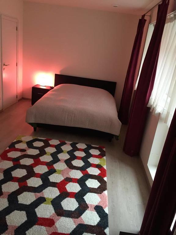 B&B La Maison Du Soleil Брюссель Номер фото